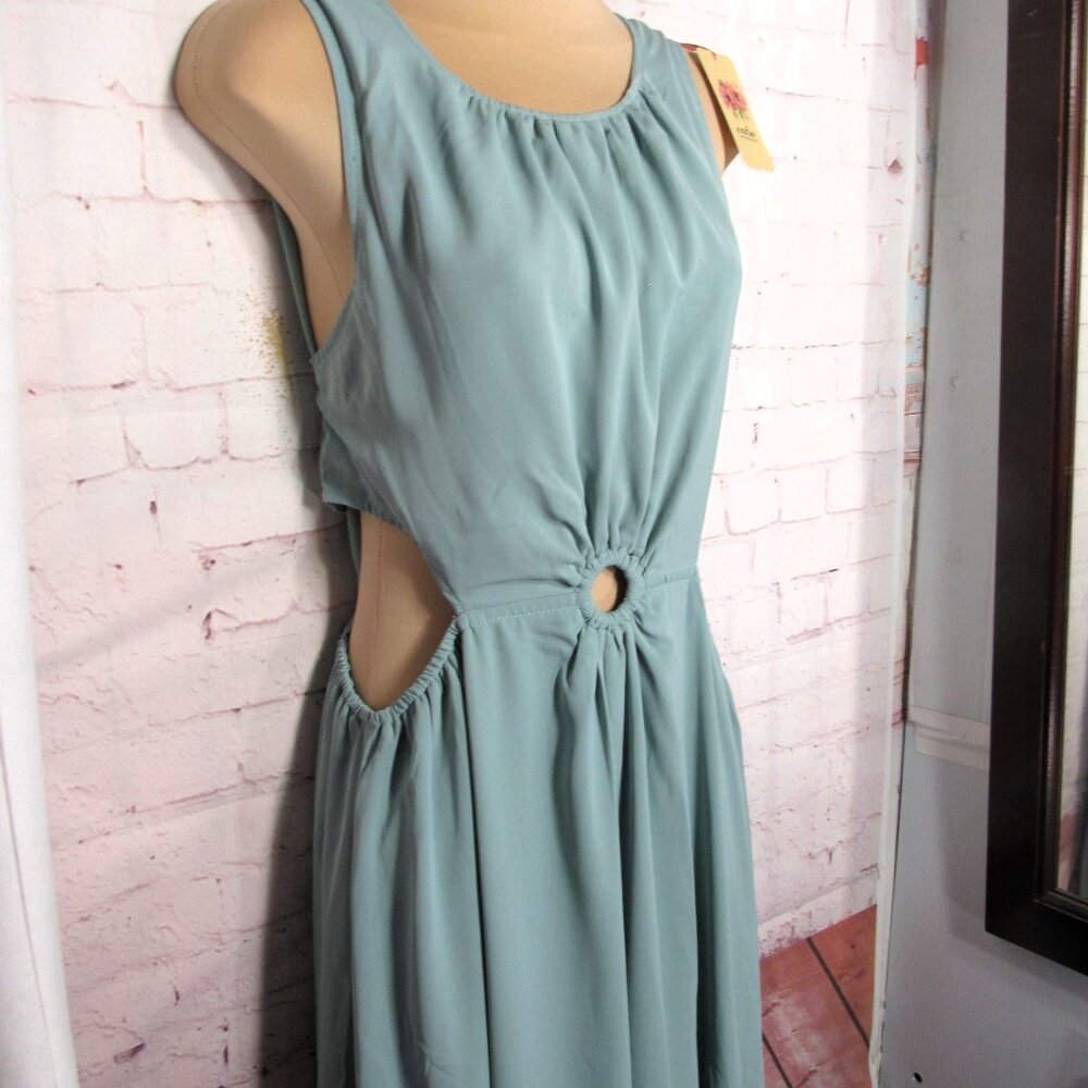 NWT FUN ELEGANT AQUA DRESS + CUT OUT SIDES, ELASTIC WAIST, ZIP CLOSURE